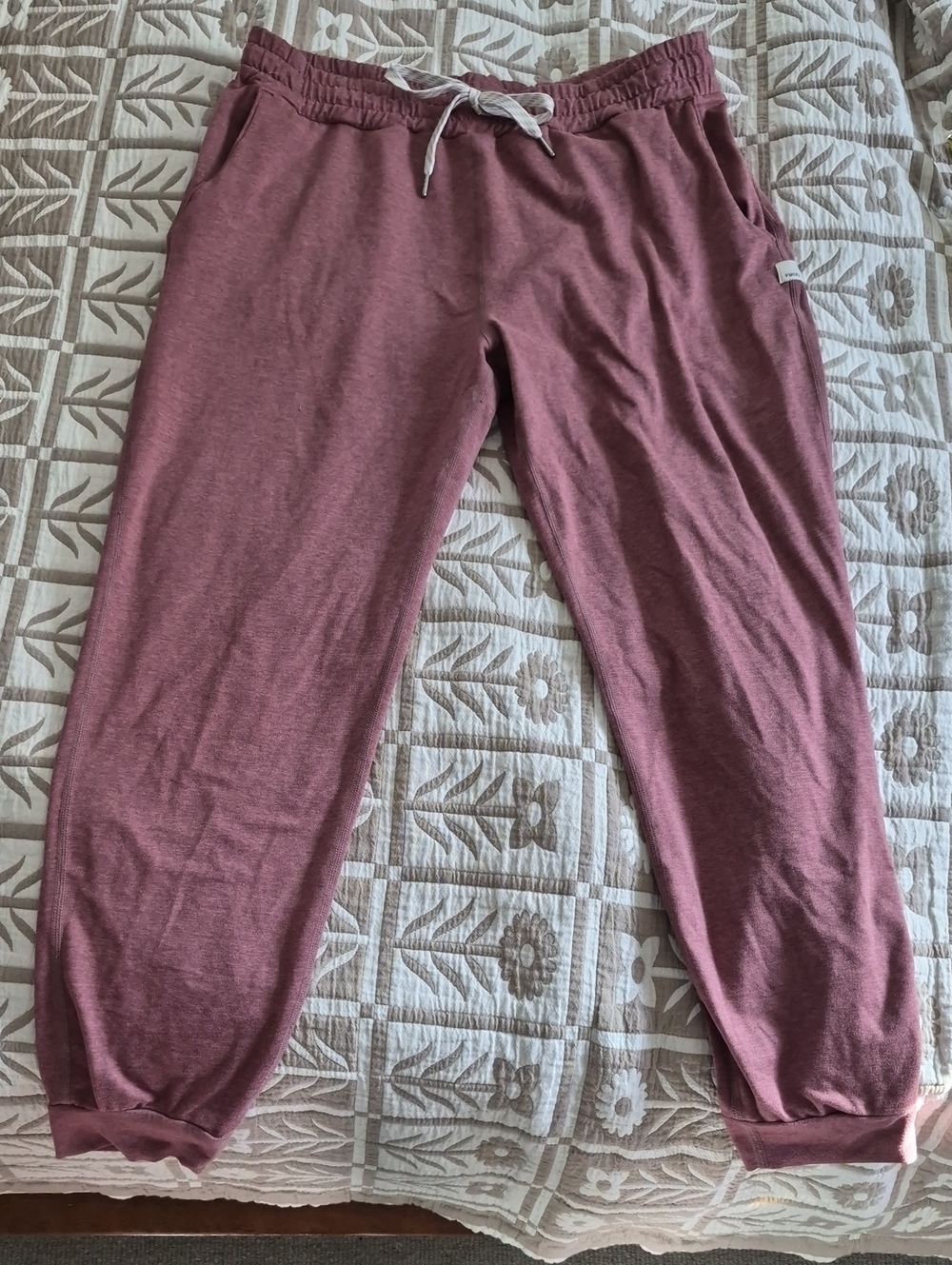 Vuori Dusty Rose Jogger Track Pants